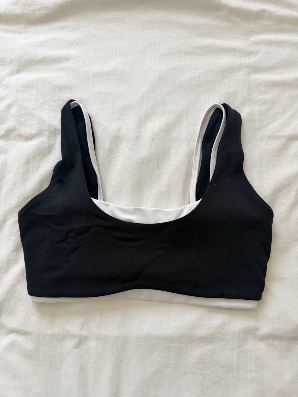 Abercrombie YPB studioFLEX Curve Love Double-Layered Sports Bra